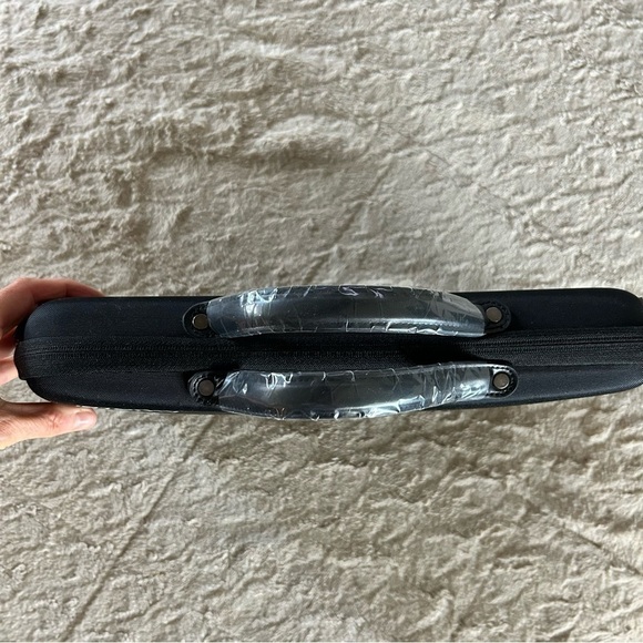 Worky Office Everywhere Laptop Portable Briefcase Organizer - Picture 7 of 11